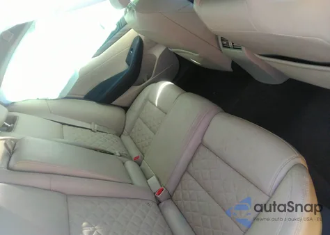 2017 Nissan Maxima 3.5 Platinum z USA, uszkodzony, nr VIN 1N4AA6AP5HC438318